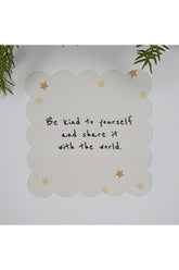 El Yazısı Slogan ve Yıldız Desenli Dijital Baskılı Kumaş Kokteyl Peçetesi 1 Adet